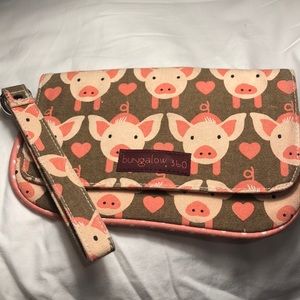 Bungalow 360 wristlet in Pig print